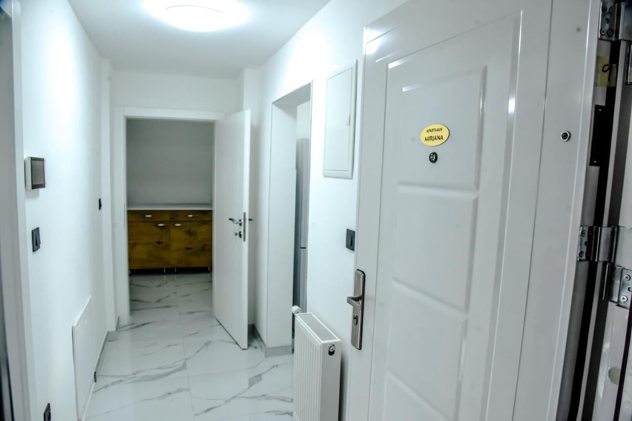 Luxury Villa M&B Tuzla Exterior photo